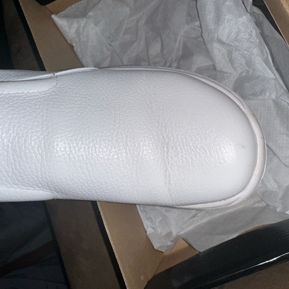 Nurse Mates Dove nursing shoes - Picture 4 of 11